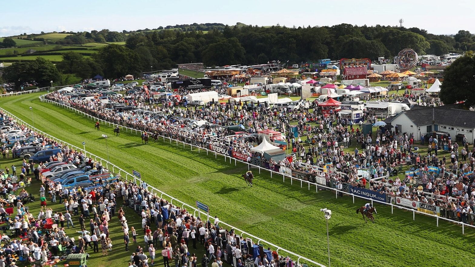 Cartmel Races finish line