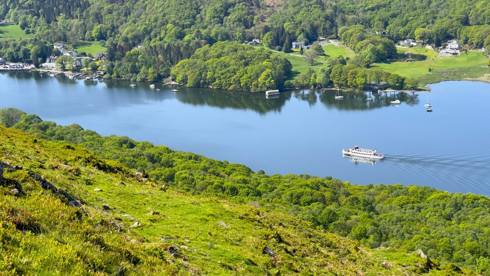 Cruising steamer on Lake Windermere